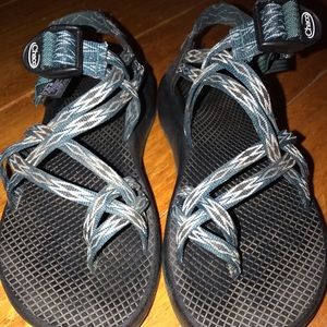 Women’s CHACOS size 9!! Blue, teal, and white!